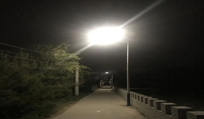 筑起安全墙 照亮乡村路——多宝网页版_多宝(中国)鼎力支持包抓共建村社文明创建工作(图3)