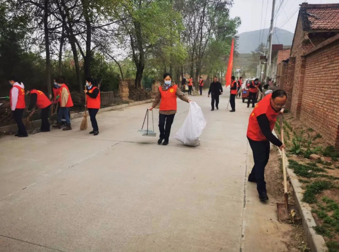 筑起安全墙 照亮乡村路——多宝网页版_多宝(中国)鼎力支持包抓共建村社文明创建工作(图8)