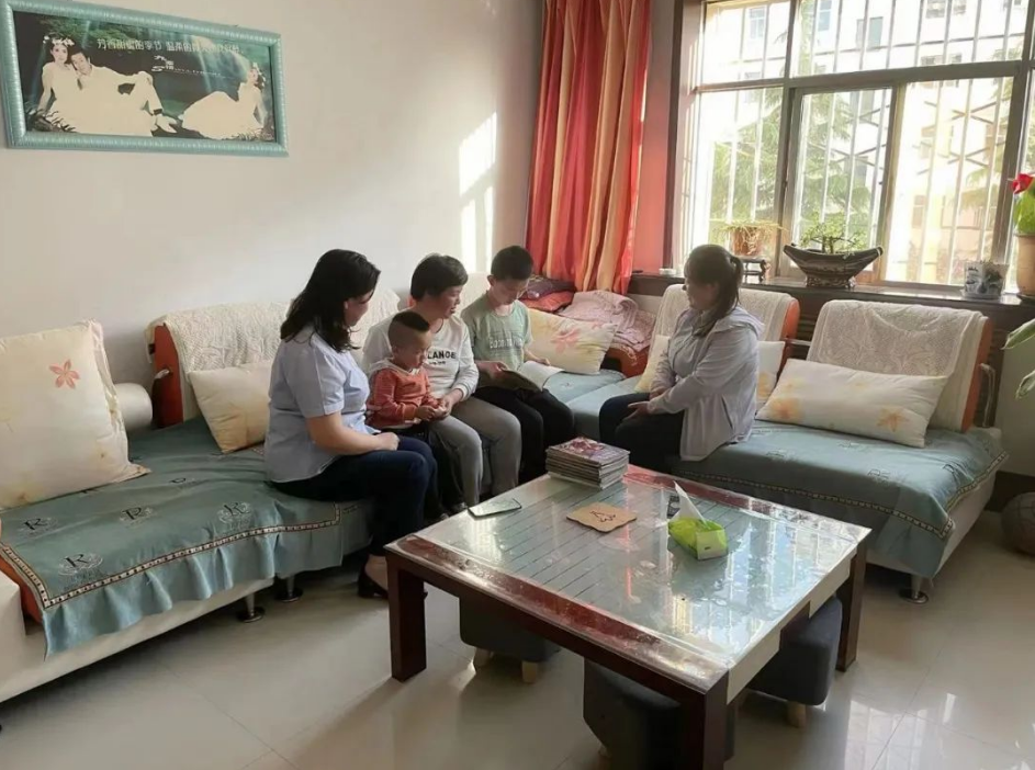多宝网页版_多宝(中国)开展女职工未成年子女关爱活动(图2)